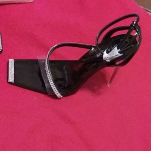 Black strap rhinestone